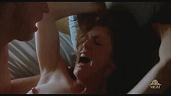 Actress - Julianne Moore: Movie - Body of Evidence